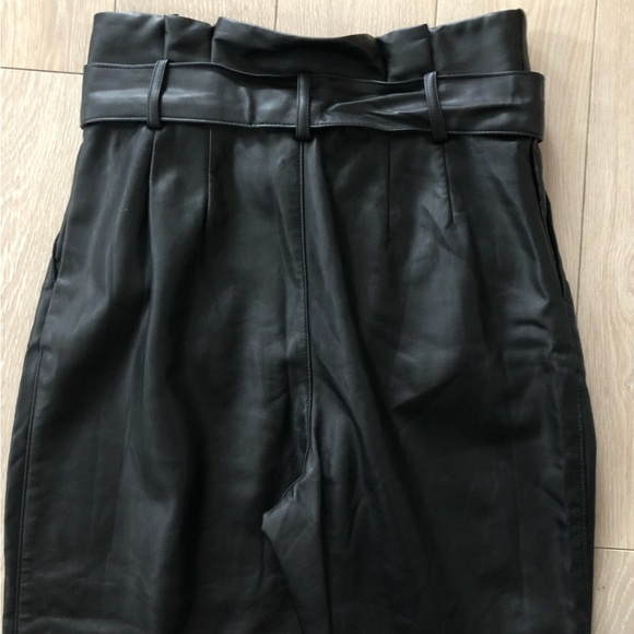 H&M Faux Leather High Waisted Paper Bag Pants with Belt in Black Size 4 - Picture 7 of 11